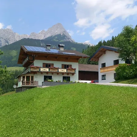 Frische Bergluft Und Laendlicher Charme - Ihr Aktiver Urlaub Am Muehlauhof